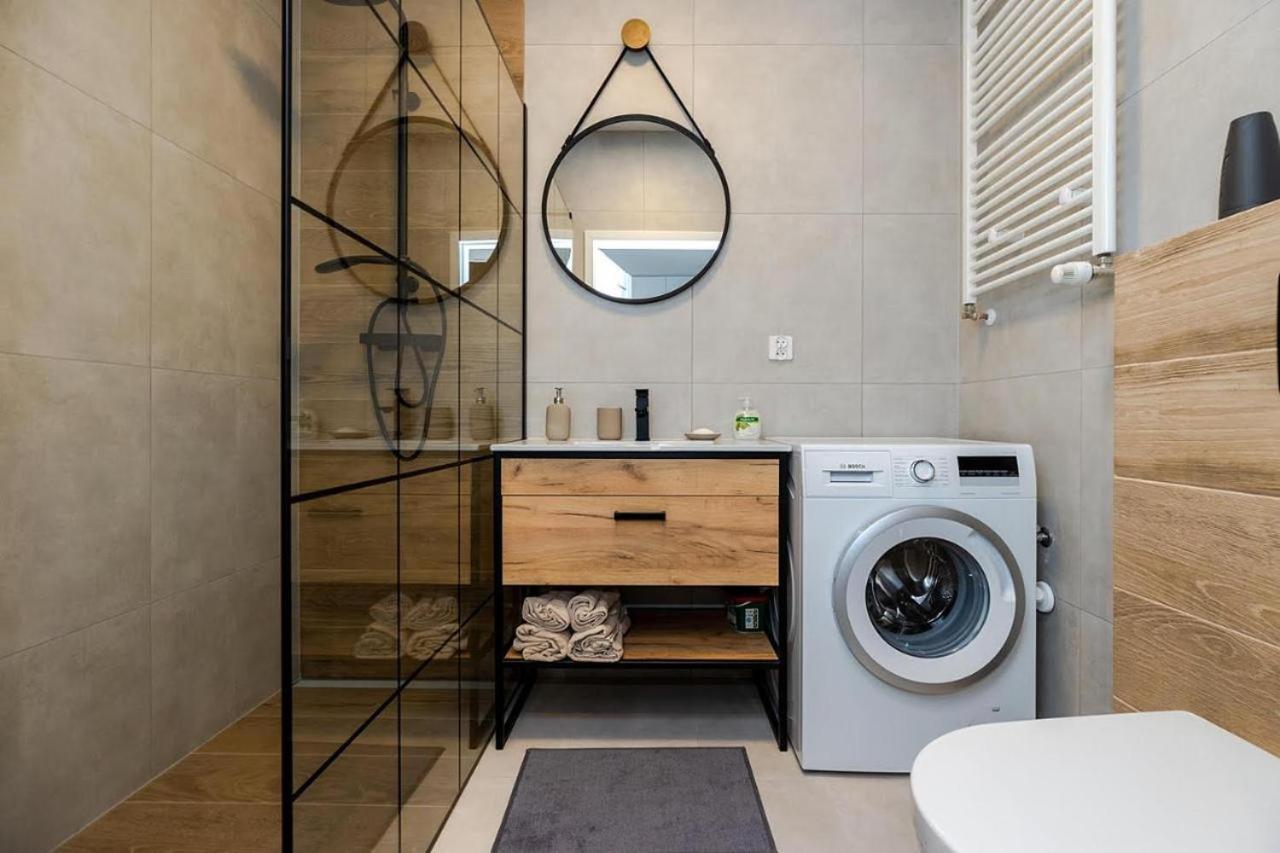 Apartmán Apart D&K Free Parking Komputerowa 8 Varšava Exteriér fotografie